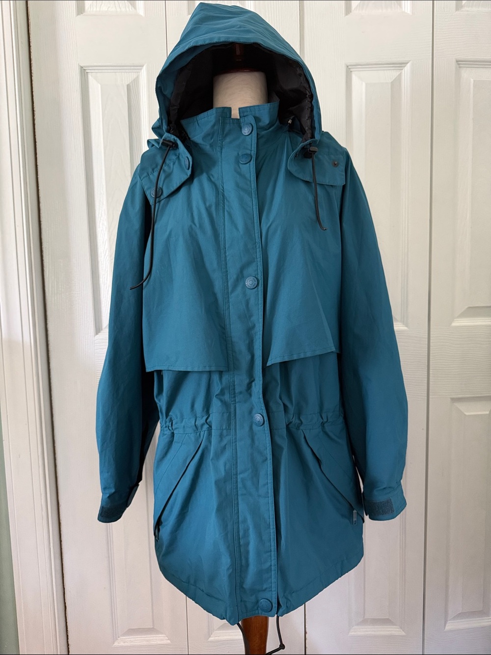 Vintage Eddie Bauer Gore-Tex Windbreaker Hooded Utility Jacket Women’s Sz L